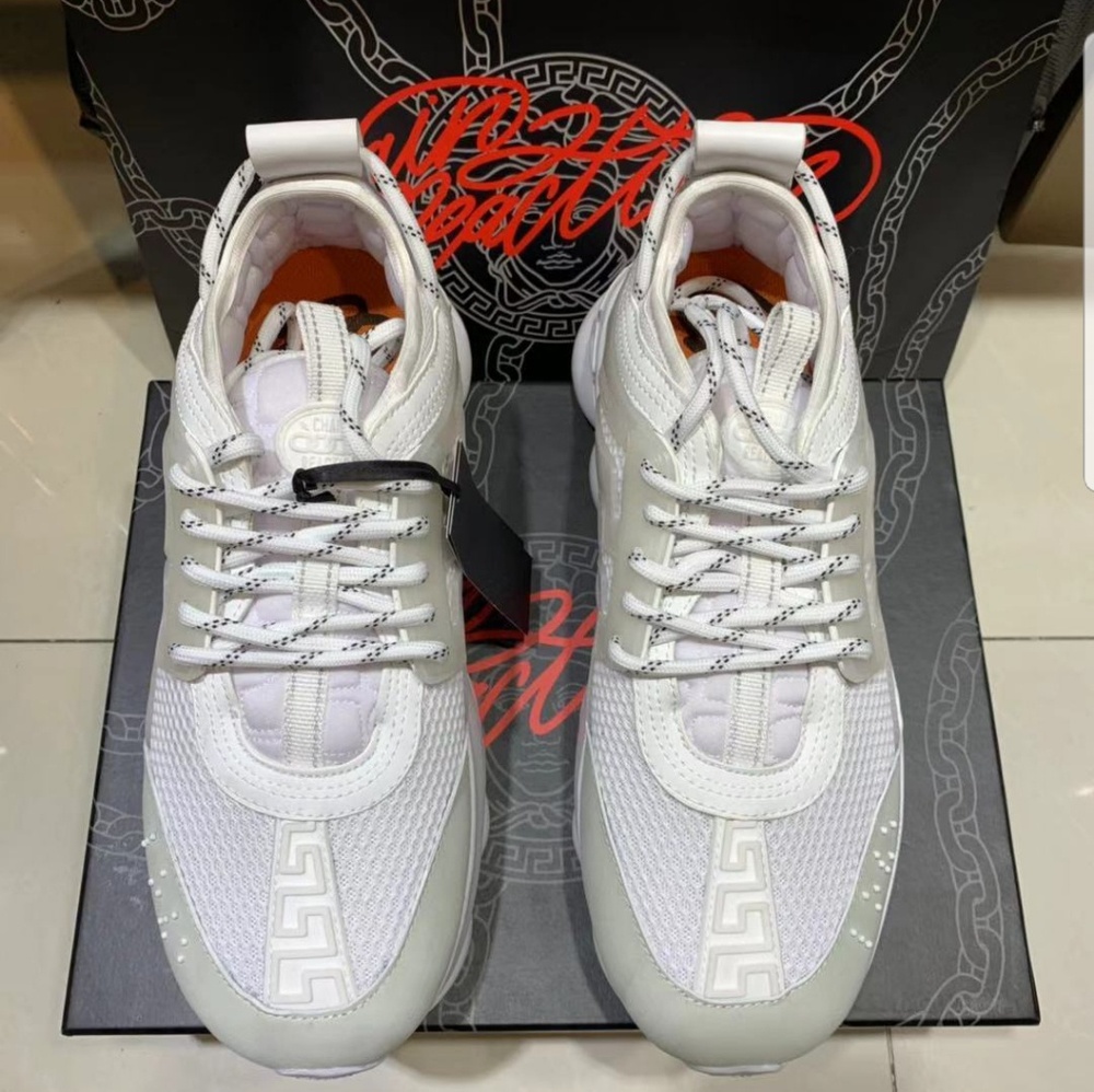 VERSACE chain Reactions